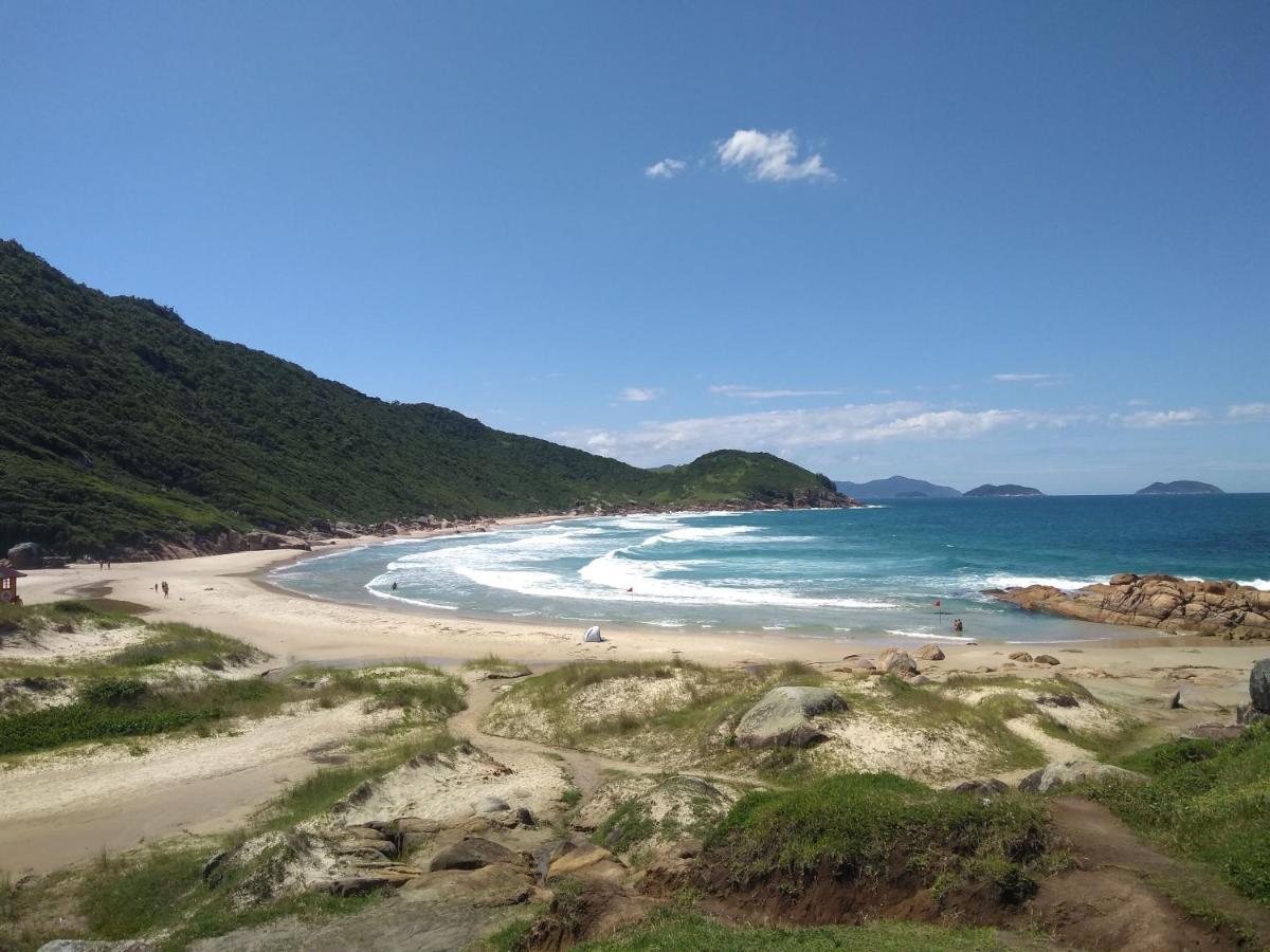 Genesis Beach Hostel! Quartos Compartilhados E Privativos Na Pinheira Palhoça المظهر الخارجي الصورة