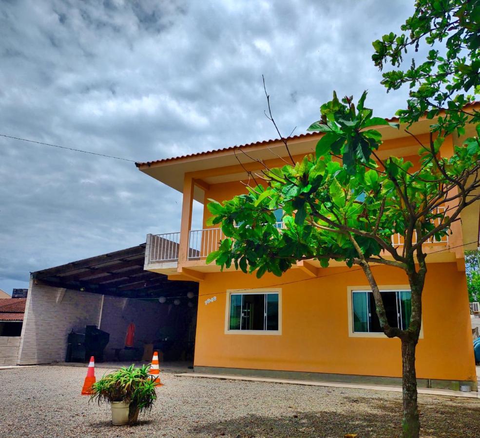 Genesis Beach Hostel! Quartos Compartilhados E Privativos Na Pinheira Palhoça المظهر الخارجي الصورة